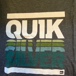 Quicksilver grey t-shirt